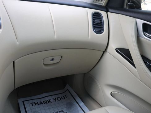 Used 2017 INFINITI QX50 2WD image 39