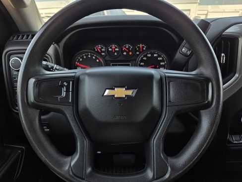 Used 2022 Chevrolet Silverado 1500 W/T AWD/4WD image 23