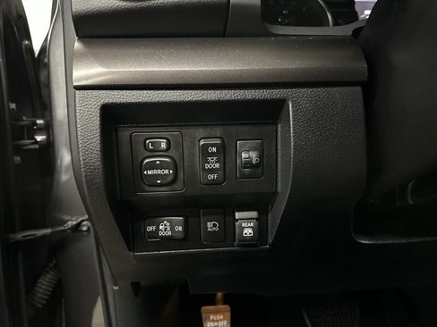 Used 2019 Toyota Tundra SR5 w/ TRD Off Road Package AWD/4WD image 27