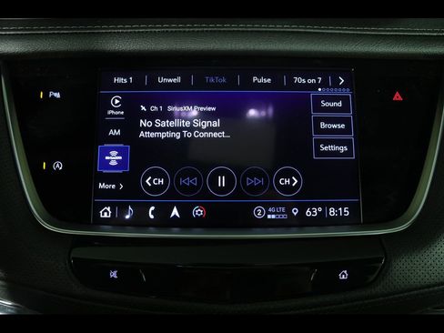 Used 2023 Cadillac XT5 Premium Luxury w/ LPO, Floor Liner Package AWD/4WD image 17