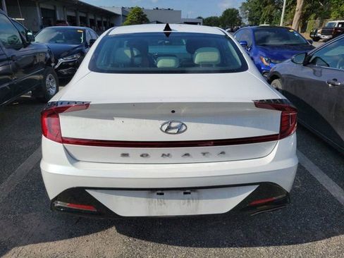 Used 2023 Hyundai Sonata SEL FWD image 5