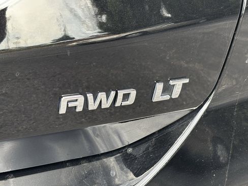 Used 2023 Chevrolet Equinox LT w/ Driver Convenience Package image 14