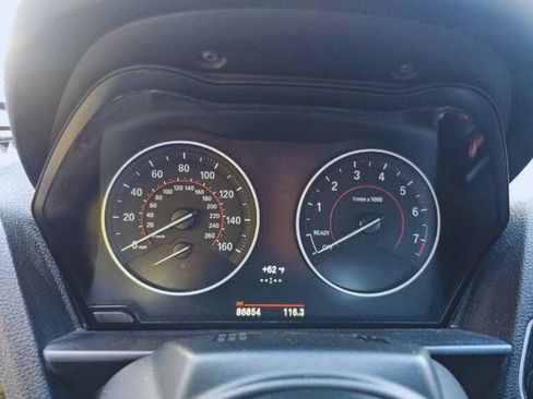 Used 2015 BMW M235i Convertible image 4