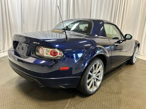 Used 2008 MAZDA MX-5 Miata Touring w/ Appearance Pkg RWD image 22