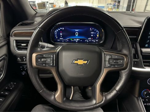 Certified 2023 Chevrolet Suburban High Country image 21