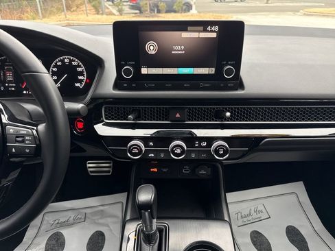 Used 2023 Honda Civic Sport image 17