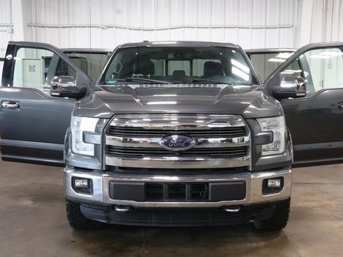Used 2016 Ford F150 Lariat w/ Equipment Group 502A Luxury image 3