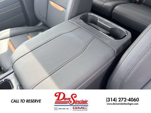 New 2026 GMC Sierra 1500 AT4 w/ AT4 Premium Package AWD/4WD image 21