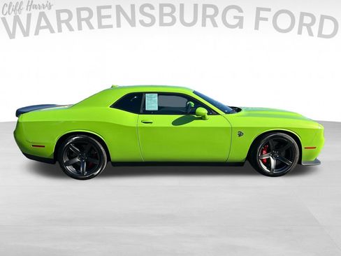 Used 2023 Dodge Challenger SRT Hellcat RWD image 8