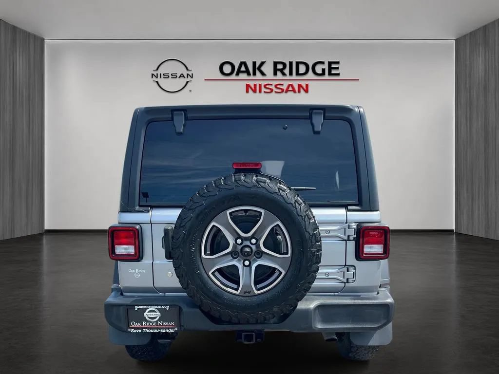 Used 2018 Jeep Wrangler Unlimited Sport S AWD/4WD image 4