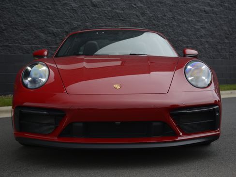 Certified 2024 Porsche 911 Targa 4 GTS AWD/4WD image 10