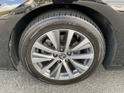 Used 2021 Lexus ES 250 image 31