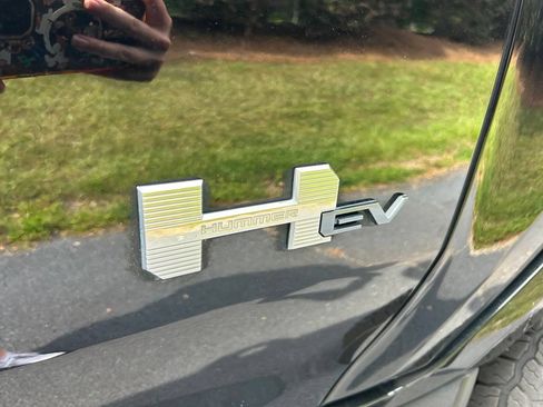 Used 2024 GMC Hummer EV 3X AWD/4WD image 28