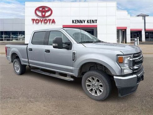 Used 2021 Ford F250 XLT image 1