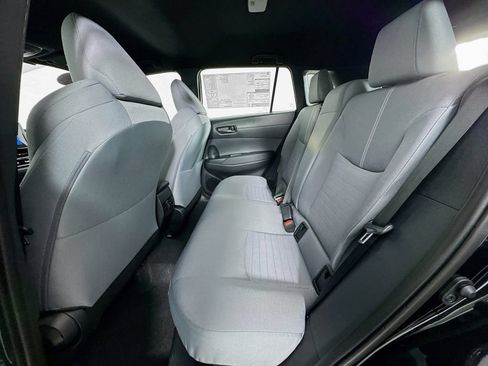Used 2025 Toyota Corolla Cross AWD Hybrid image 18