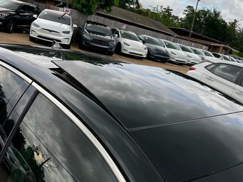 Used 2016 Lexus ES 350 w/ Ultra Luxury Package FWD image 34