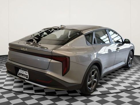 Used 2025 Kia K4 image 4