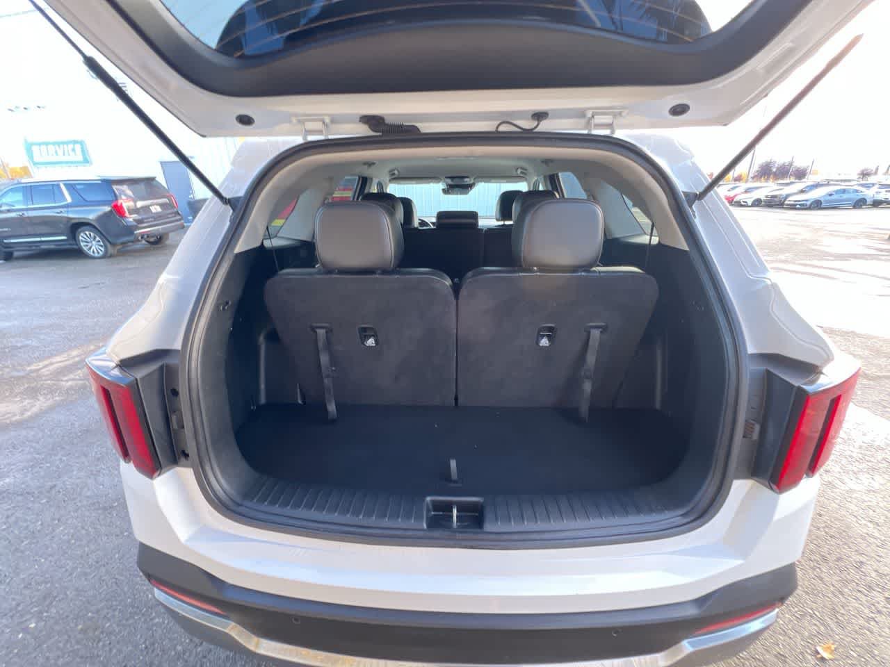 Used 2024 Kia Sorento S AWD/4WD image 26