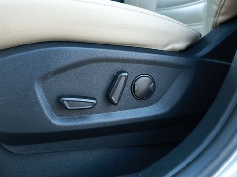 Used 2024 Ford Edge SEL AWD/4WD image 19
