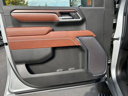 New 2025 GMC Sierra 2500 Denali Ultimate w/ Max Trailering Package image 22