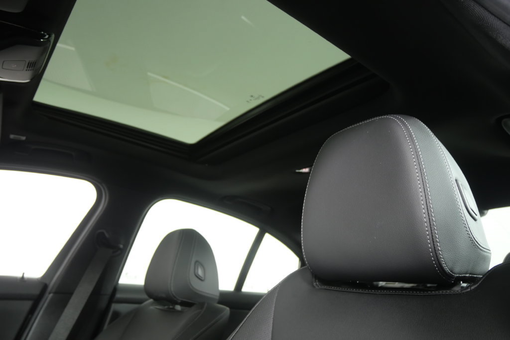 Used 2026 BMW 330i Sedan RWD image 12