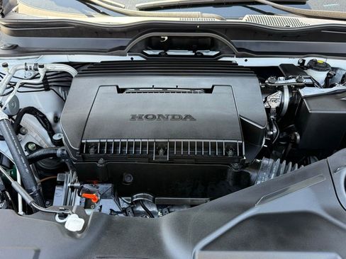 Used 2024 Honda Pilot EX-L image 37