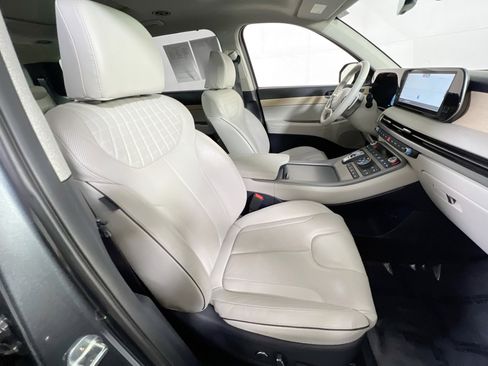 Used 2023 Hyundai Palisade Limited image 30