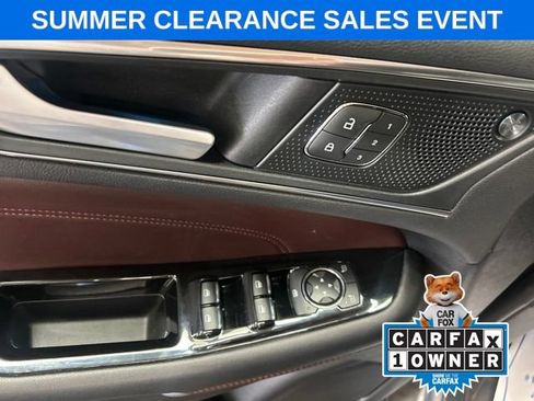 Used 2020 Ford Edge Titanium w/ Equipment Group 301A AWD/4WD image 12