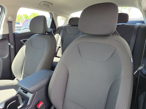 New 2026 Kia K4 FWD image 21