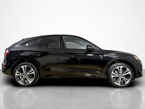 Used 2023 Audi Q5 2.0T Premium Plus w/ Premium Plus Package AWD/4WD image 6