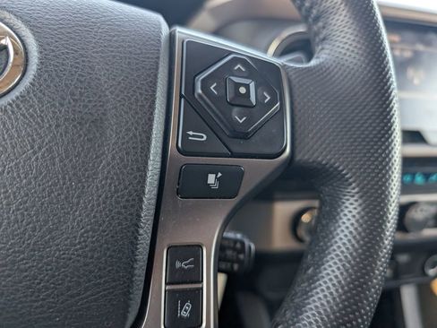 Used 2021 Toyota Tacoma 4x4 Double Cab image 13