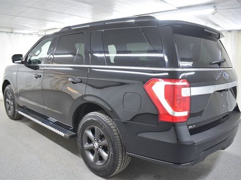 Used 2018 Ford Expedition XLT w/ Equipment Group 202A image 4