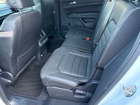 Used 2020 Volkswagen Atlas Cross Sport SEL Premium image 25