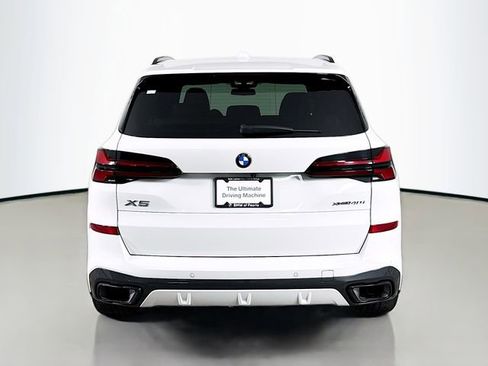 Used 2024 BMW X5 xDrive40i w/ M Sport Package image 6