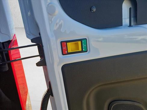 New 2026 Ford Transit 250 148 Medium Roof w/ Load Area Protection Package image 14