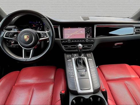 Used 2021 Porsche Macan AWD/4WD image 7