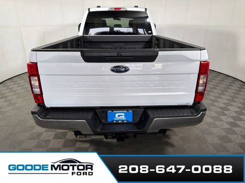 Used 2022 Ford F250 XLT AWD/4WD image 7