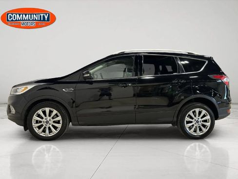 Used 2017 Ford Escape Titanium w/ Equipment Group 301A AWD/4WD image 3