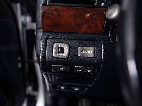 Used 2007 Lexus LS 460 L image 42