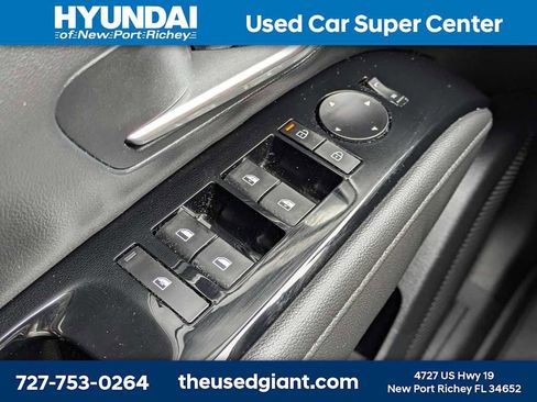 Used 2026 Hyundai Tucson Limited FWD image 35