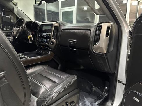 Used 2019 GMC Sierra 3500 Denali w/ Duramax Plus Package AWD/4WD image 36
