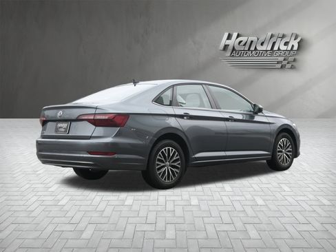 Used 2021 Volkswagen Jetta S image 9