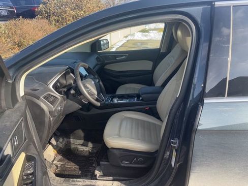 Used 2019 Ford Edge SEL w/ Equipment Group 201A image 5