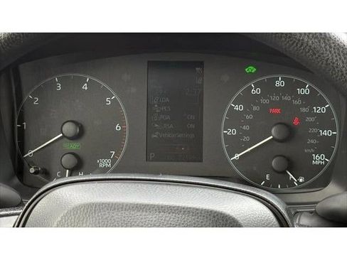 Certified 2025 Toyota Corolla LE FWD image 21