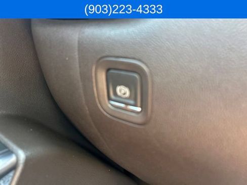 Used 2019 Chevrolet Silverado 1500 LTZ w/ LTZ Plus Package AWD/4WD image 19