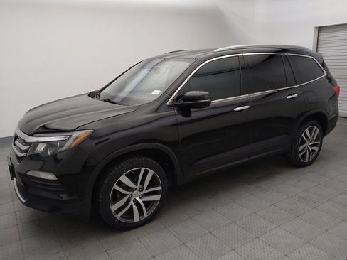 Used 2016 Honda Pilot Elite image 2