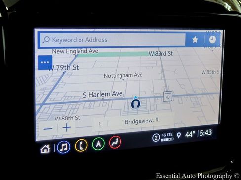 Used 2023 Chevrolet Traverse RS image 15