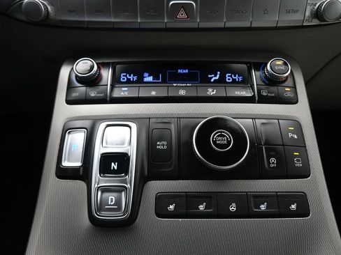 Used 2022 Hyundai Palisade Limited FWD image 28
