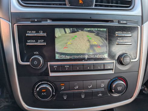 Used 2017 Nissan Altima 2.5 S w/ Power Driver Seat Package image 23