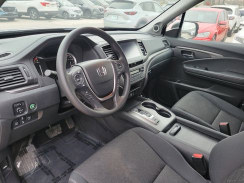 Used 2021 Honda Ridgeline Sport image 16